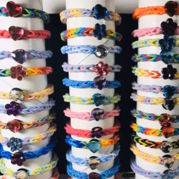 🎅🏻 Silicone macrame' style gem bracelet - Picture 2 of 2